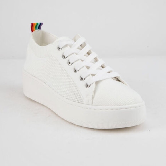 steve madden bardo sneaker